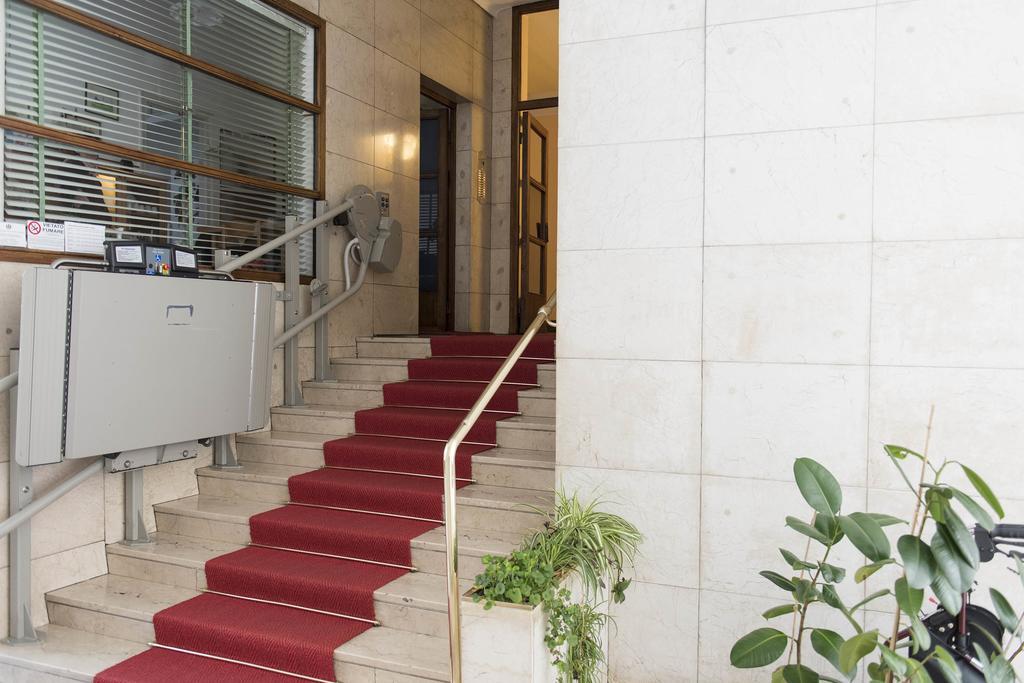 Апартаменти Pied A Terre Sant'Agostino Мілан Екстер'єр фото