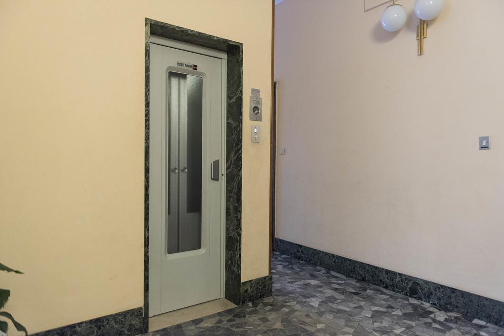 Апартаменти Pied A Terre Sant'Agostino Мілан Екстер'єр фото