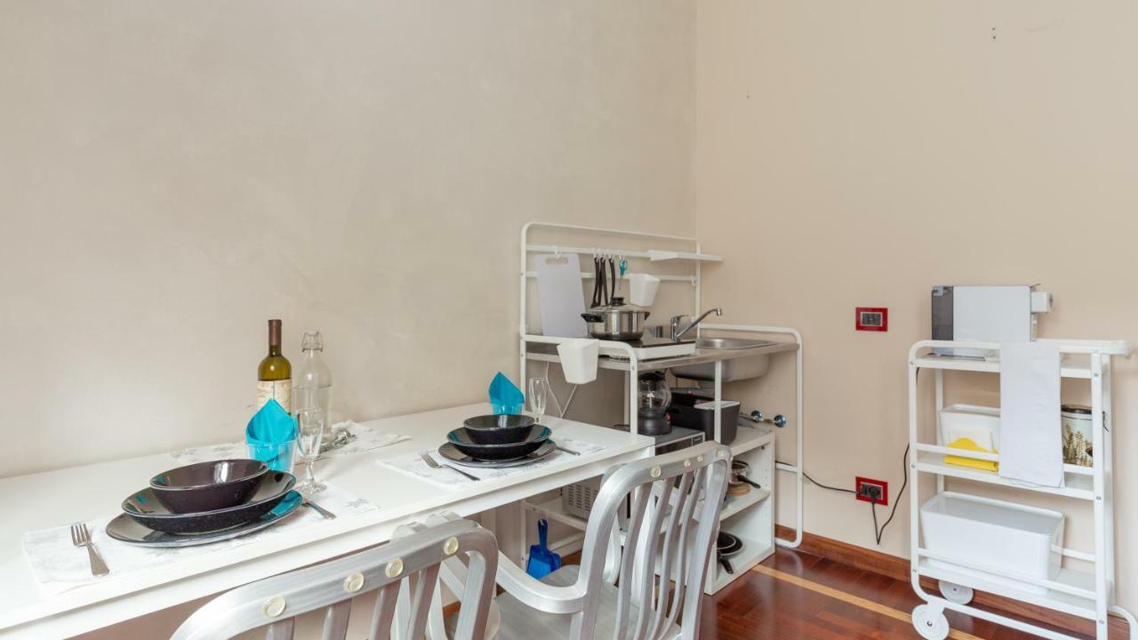 Апартаменти Pied A Terre Sant'Agostino Мілан Екстер'єр фото